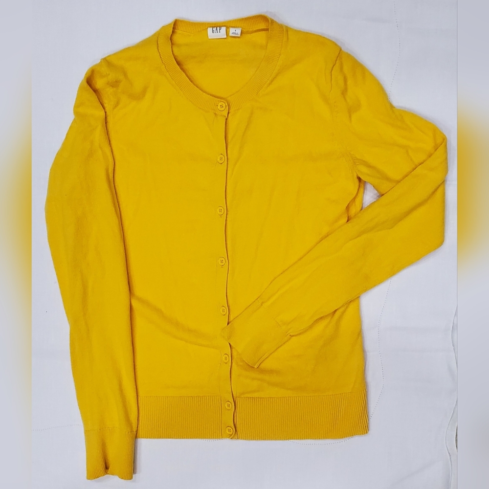 GAP Yellow Women's Cardigan